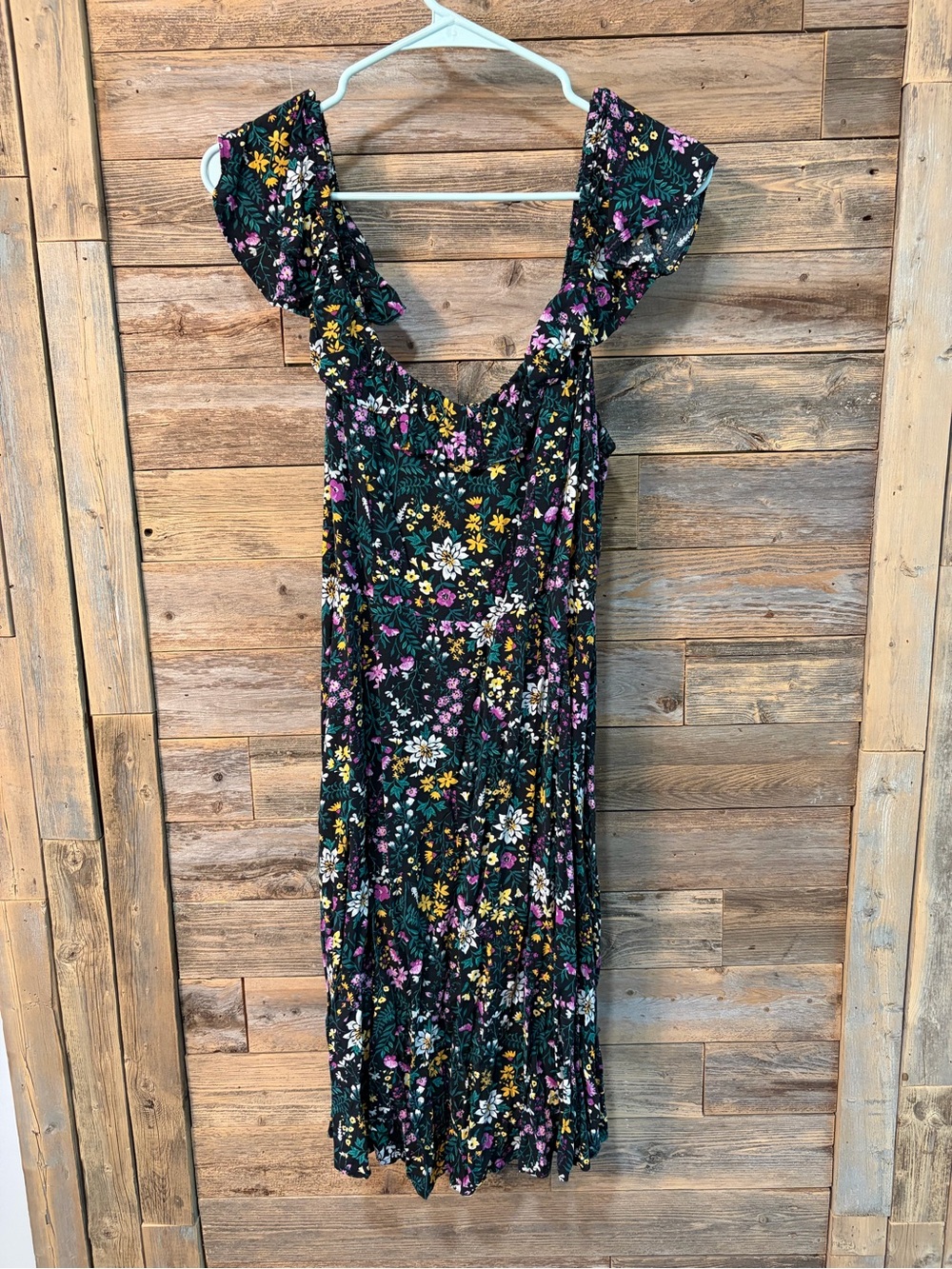 Old Navy Black Floral Ruffle Shoulder Midi Dress* - size M